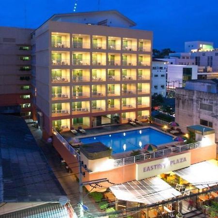 Eastiny Plaza Hotel Pattaya Extérieur photo