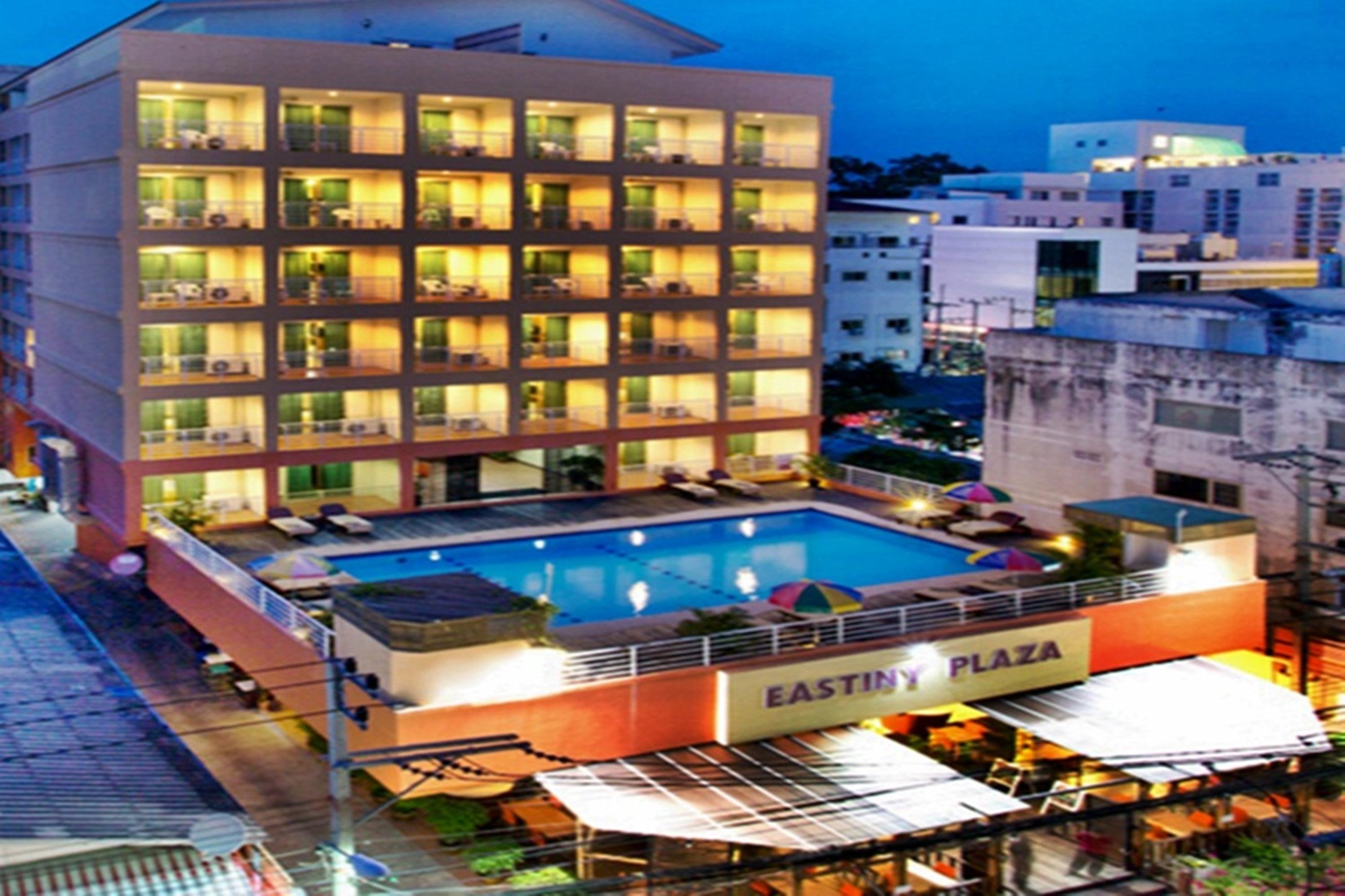 Eastiny Plaza Hotel Pattaya Extérieur photo