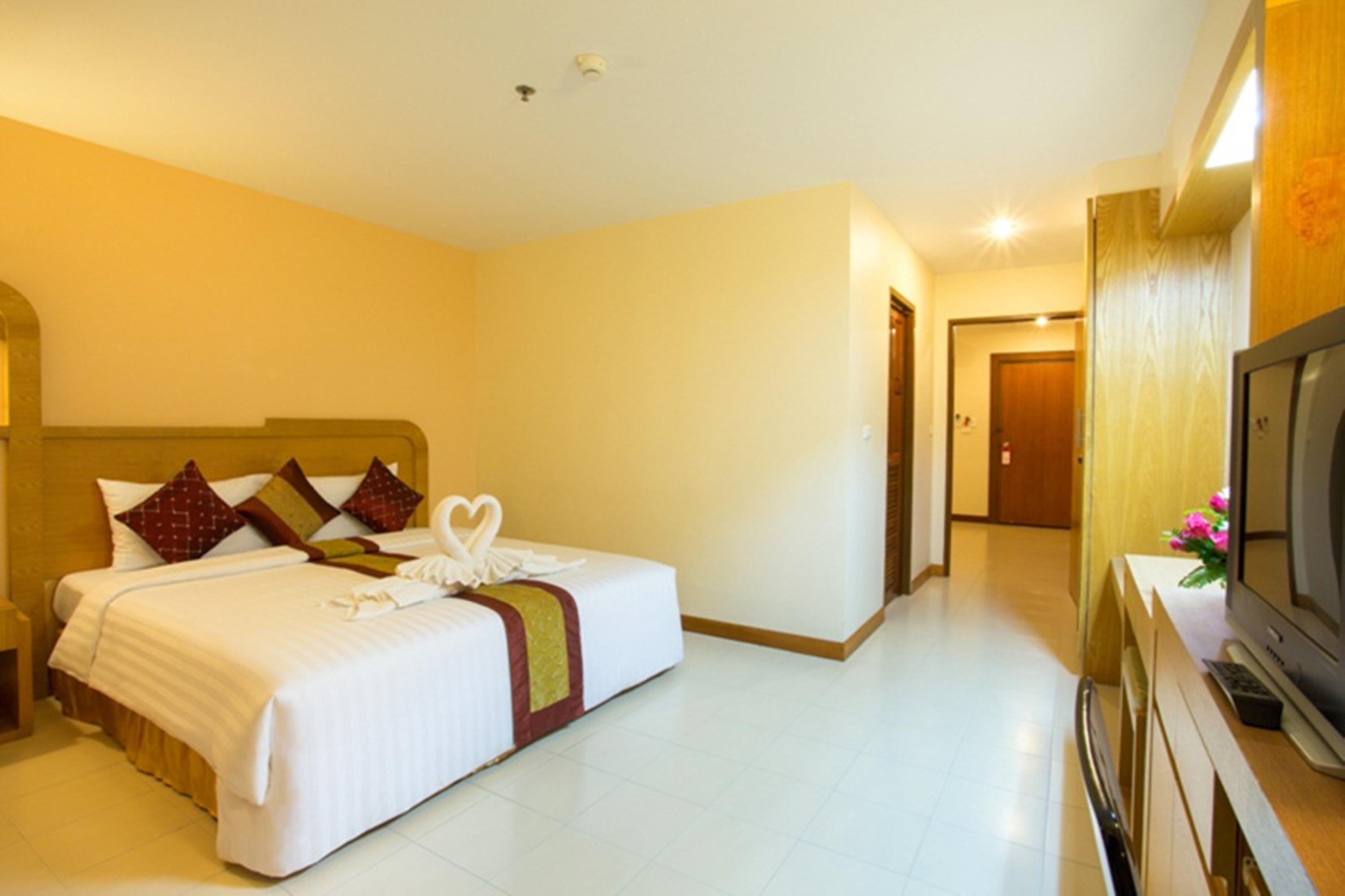 Eastiny Plaza Hotel Pattaya Extérieur photo