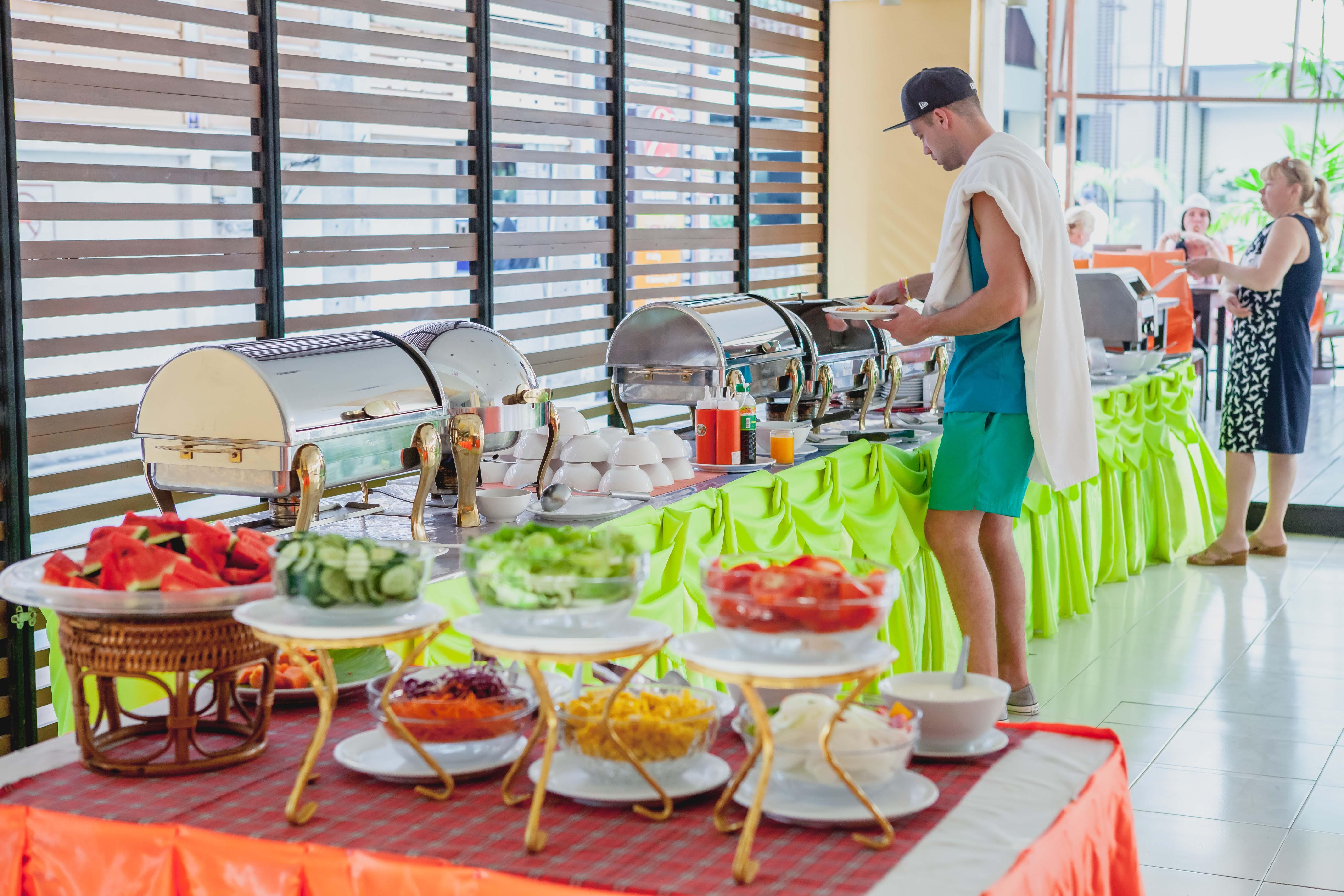 Eastiny Plaza Hotel Pattaya Extérieur photo