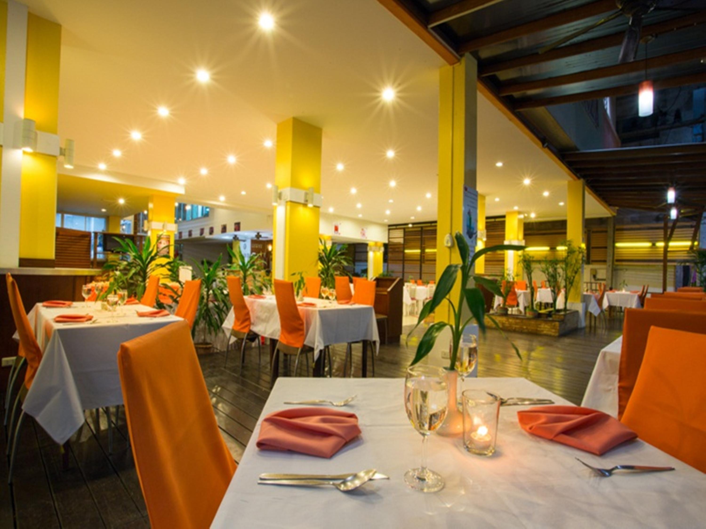 Eastiny Plaza Hotel Pattaya Extérieur photo