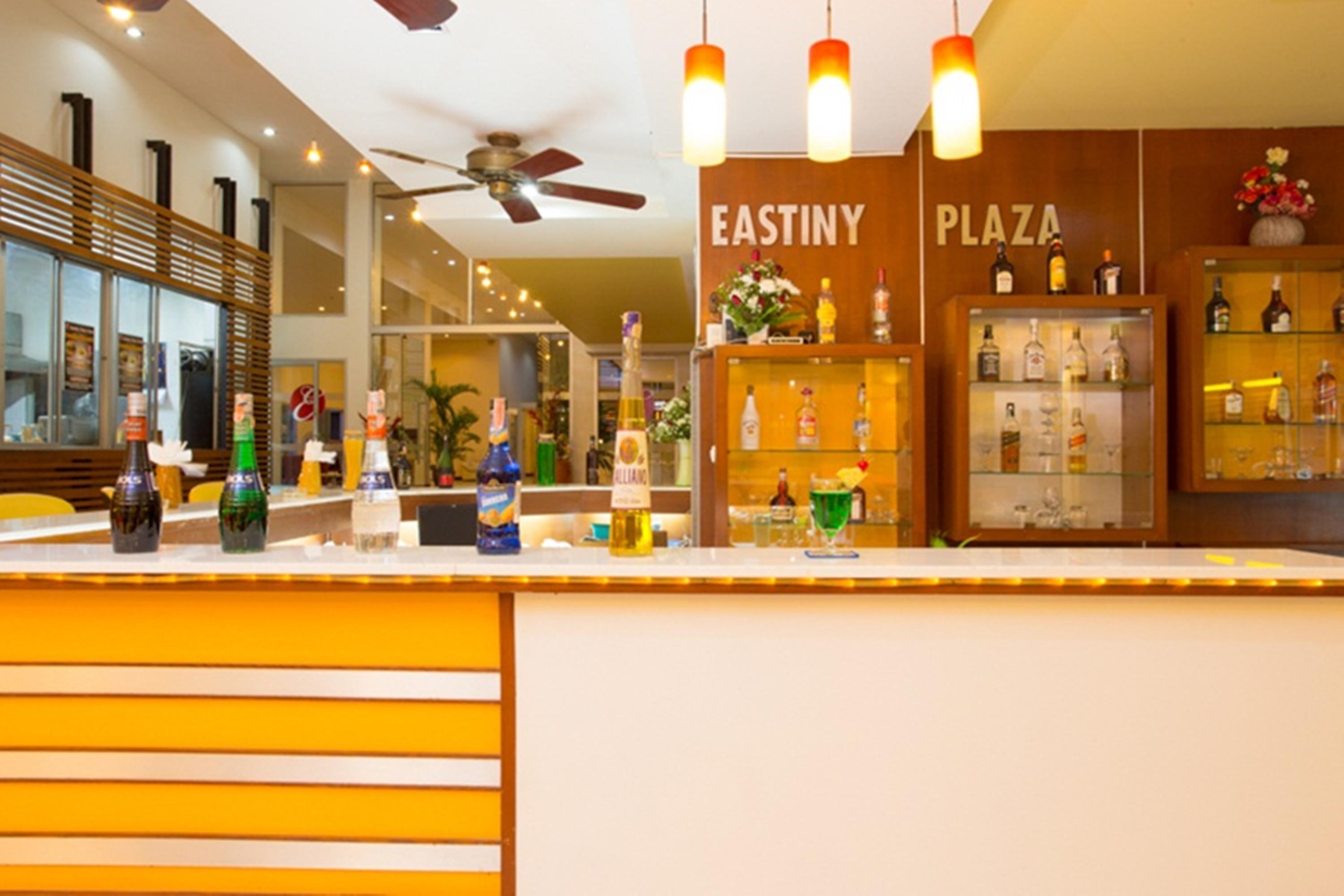 Eastiny Plaza Hotel Pattaya Extérieur photo