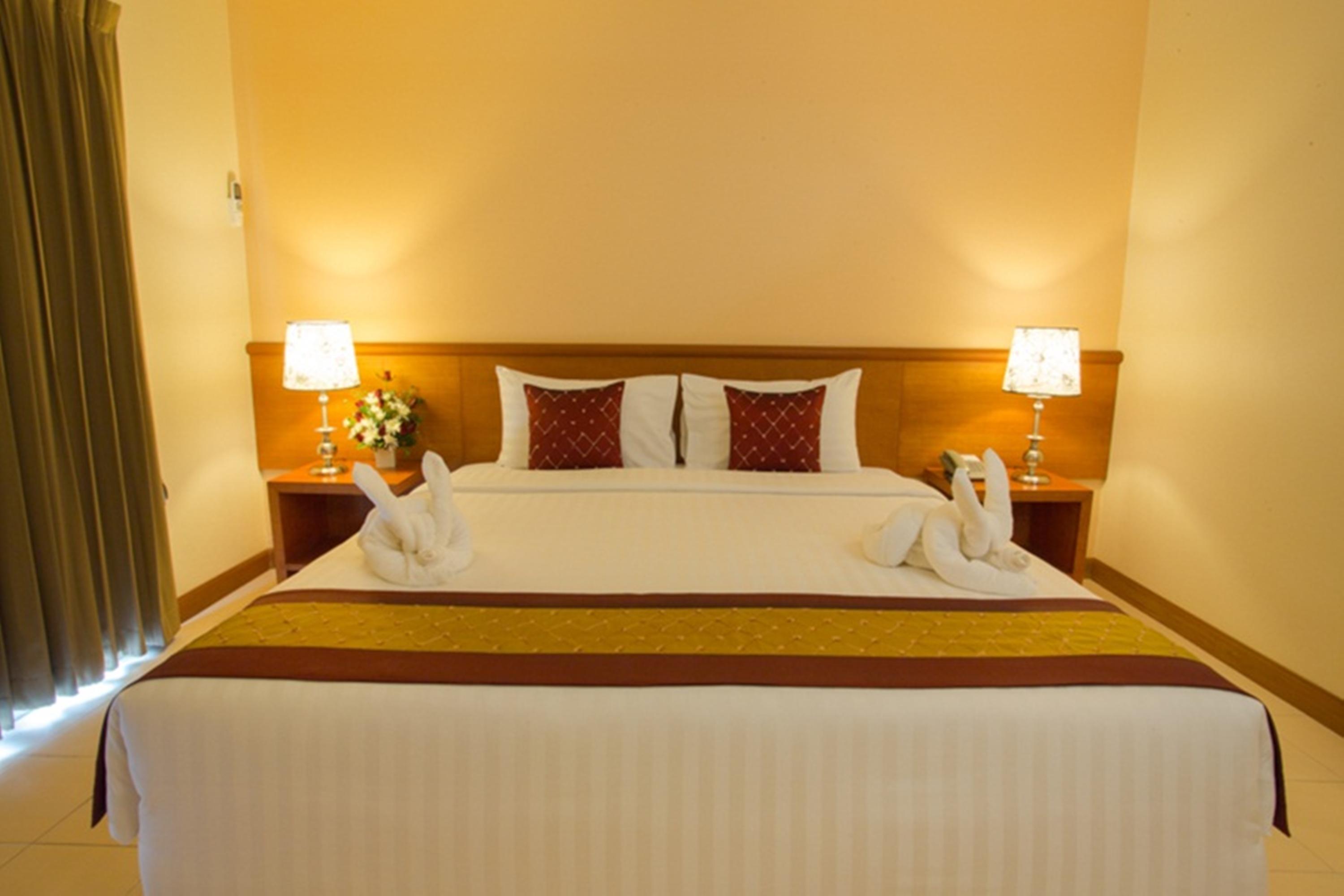 Eastiny Plaza Hotel Pattaya Extérieur photo