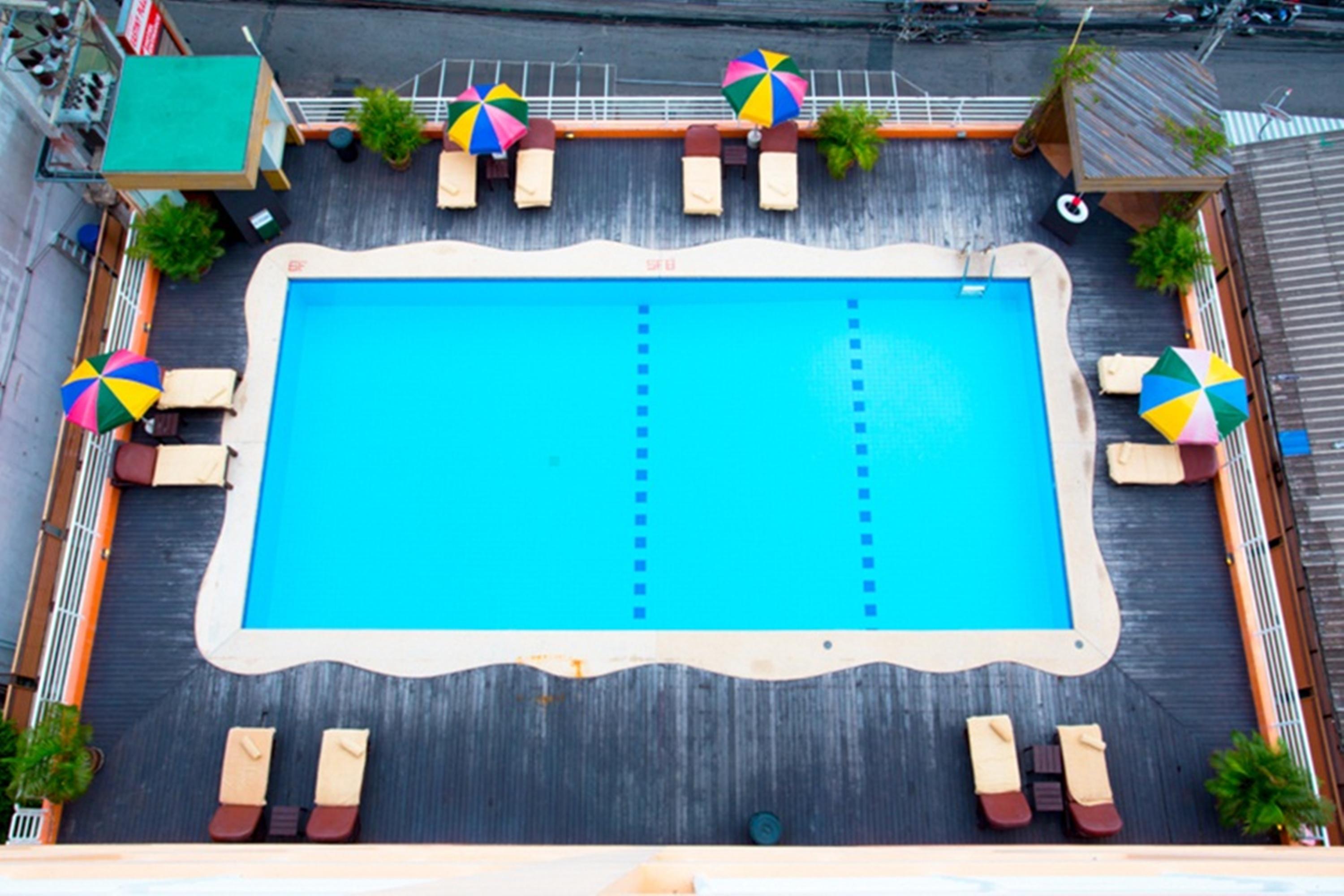 Eastiny Plaza Hotel Pattaya Extérieur photo