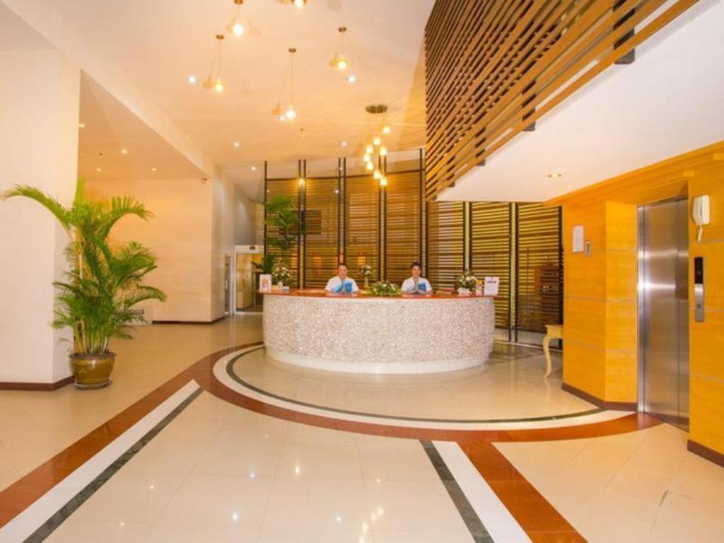 Eastiny Plaza Hotel Pattaya Extérieur photo